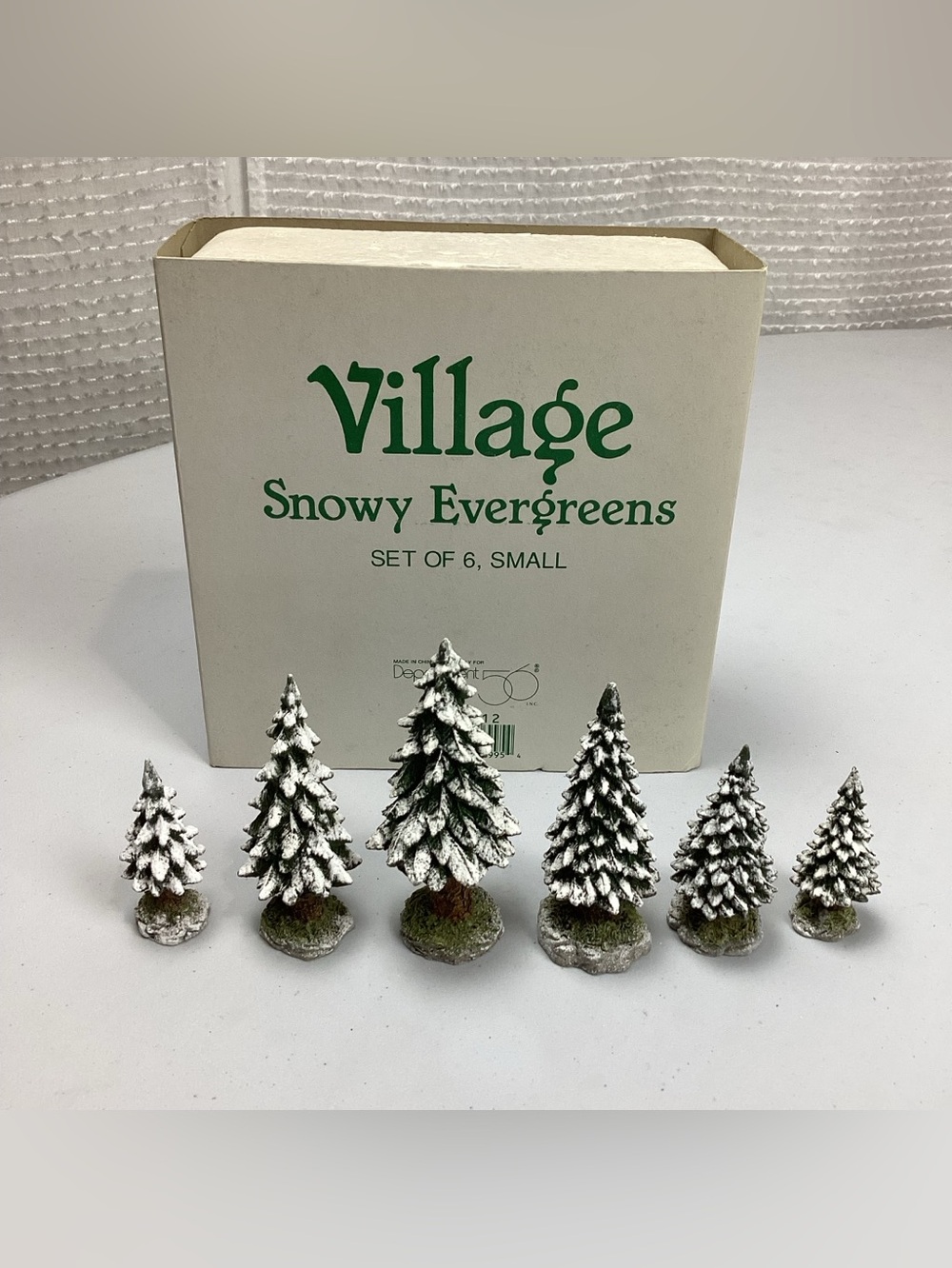Department 56 Village Snowy Evergreens Set of 6 Original Box & Styrofoam Insert